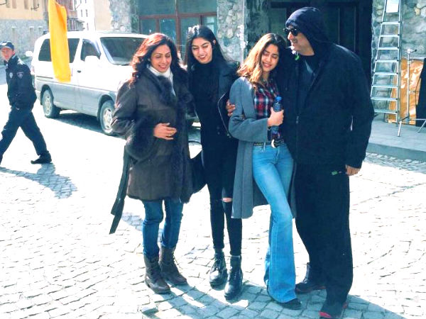 வெக்கேஷன்!