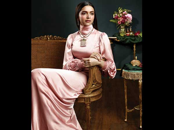 Deepika Padukone's Latest Royal Shoot For Tanishq Is Mind-blowing 