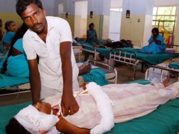 இப்போ எல்லாம் யாரு சார் சாதி பாக்குறா?: