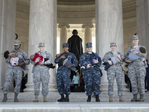 வீடும் நாடும் : 