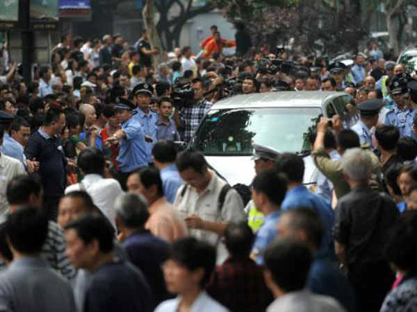 காத்திருக்கும் நகரம் : 