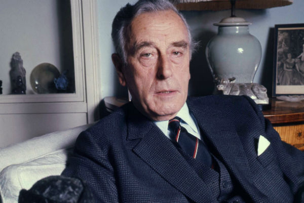 மவுண்ட் பேட்டன் : 