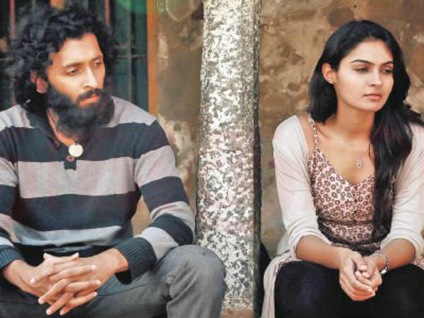 கல்யாணத்துக்கு ஊர்ல இருக்குற பொண்ணு : 