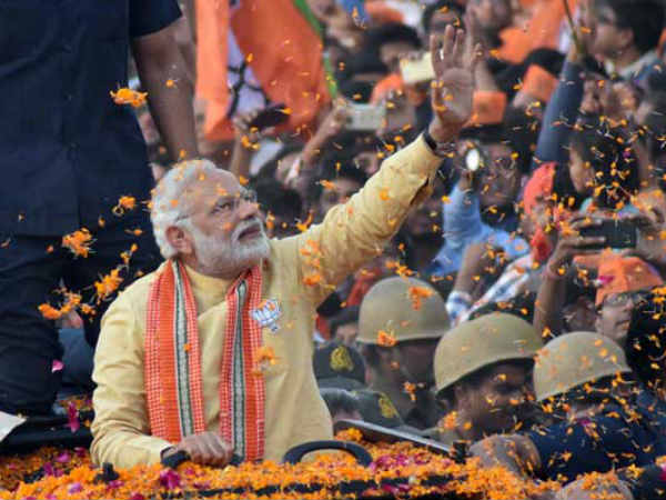 என்ன செய்கிறது மோடி அரசாங்கம் ? : 