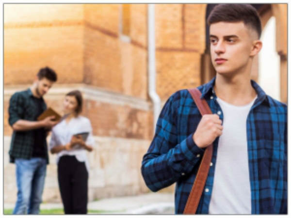 கவனச் சிதறல் : 