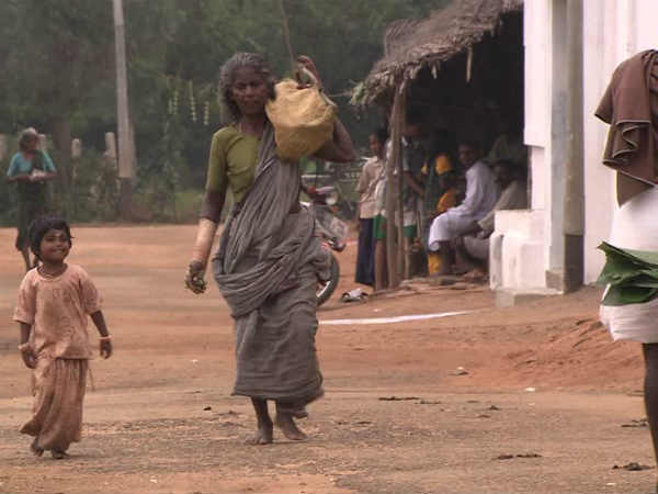 யாவரிடமும் ஒரே பதில் : 