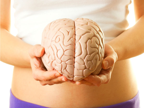 Women's brain functions more actively than men's brain Women's brain functions more actively than men's brain