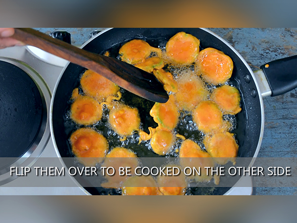 heerekai bajji recipe