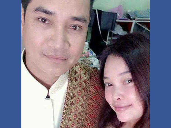 ஃபேஸ்புக்கில் மாட்டினார்!