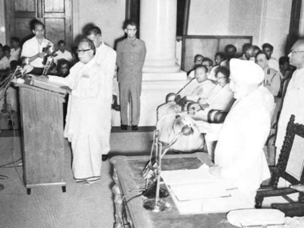 வங்கி கணக்கு : 