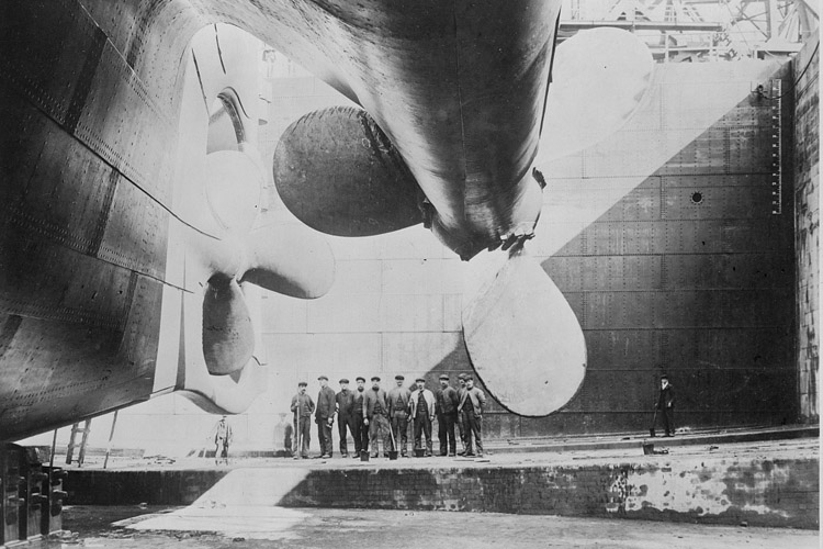 ஆயுத்தம்