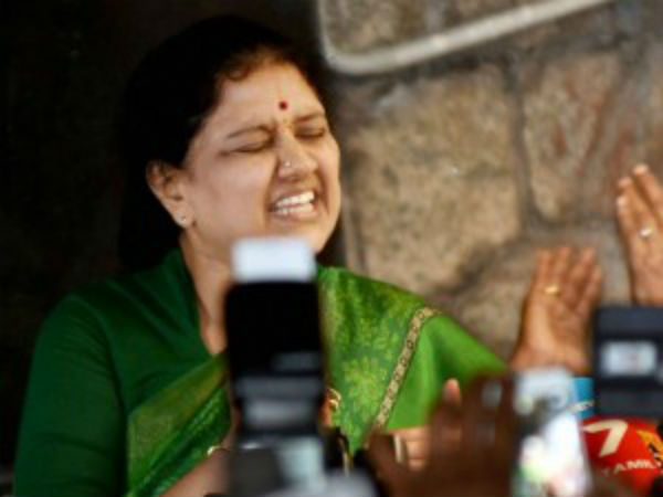 கூவத்தூர் : 