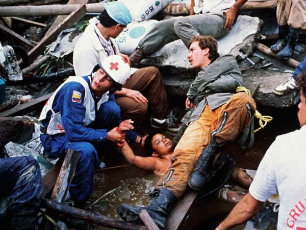 மீட்பு பணி : 