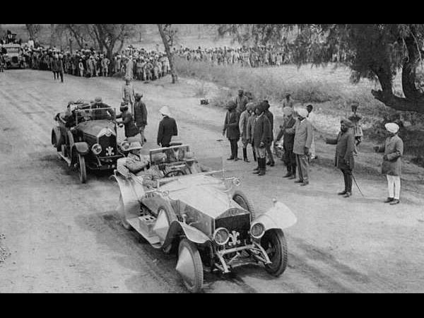 நிர்வாணம்!