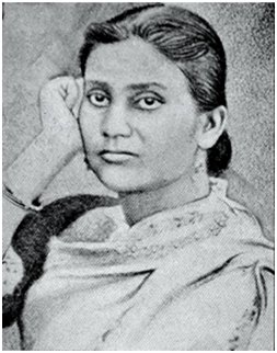 இளமைக்காலம் : 