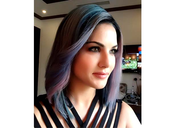 சிகப்பு : 