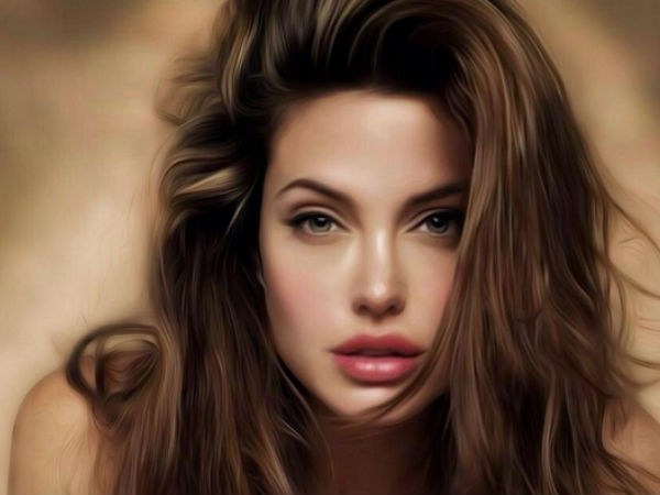 #8 ஏஞ்சலினா ஜூலி