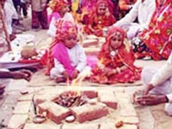 கொடுமைகள் : 