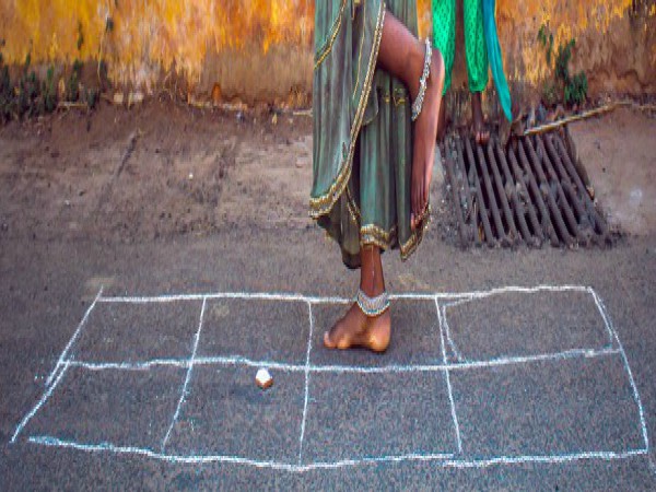 சில்லு விளையாட்டு.