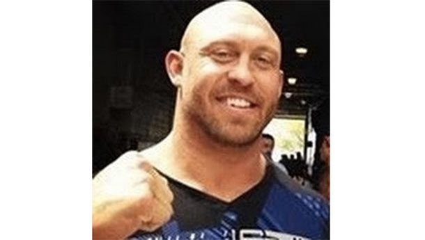 சி.எம் பூக் 101