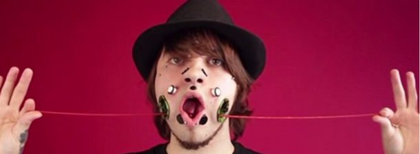 #01 முகத்தில் துளைகள்!