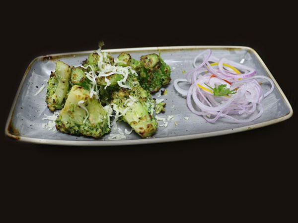 ப்ரோக்கோலி : 