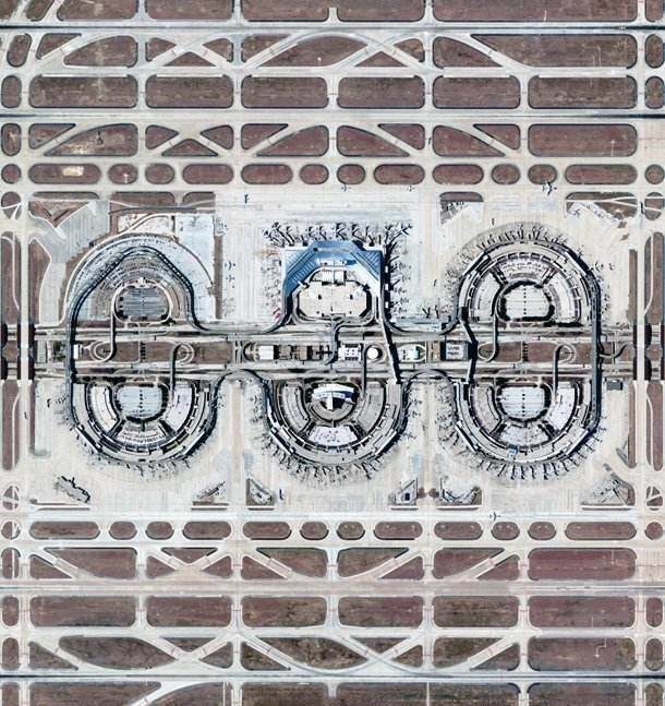 #12 டல்லாஸ் சர்வதேச விமான நிலையம் #12 டல்லாஸ் சர்வதேச விமான நிலையம்