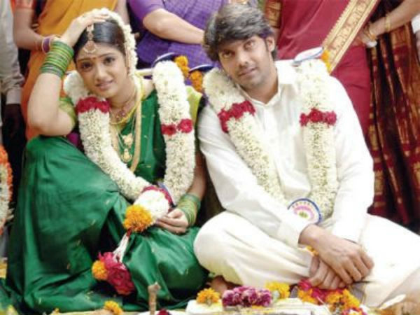 என்ன நடக்குது...