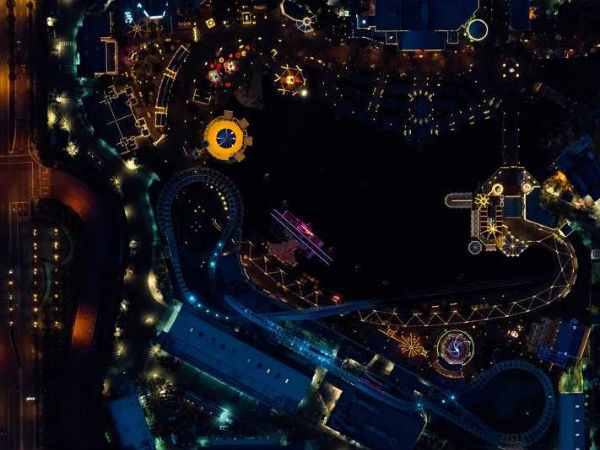 மிக்கி டூன்டவுன்...