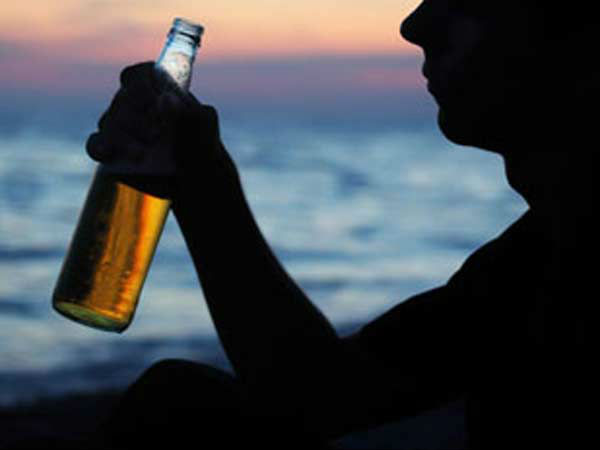 இரவு பன்னிரெண்டு மணி : 