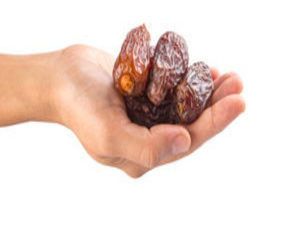 4 பேரிட்சை எப்படி உடல் குறைக்கும்?