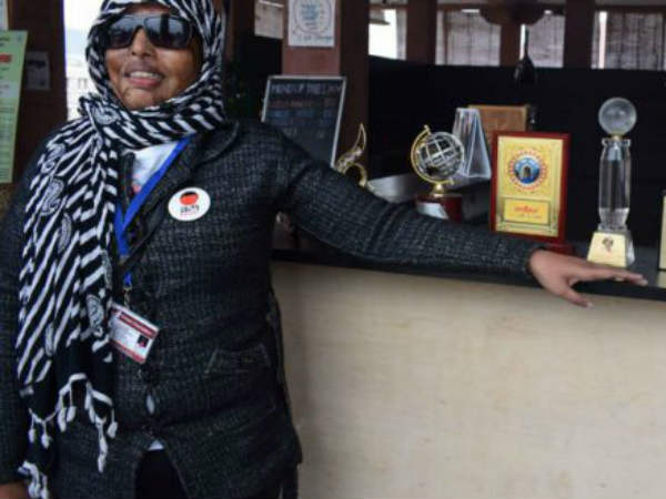 4 வருடங்கள் : 