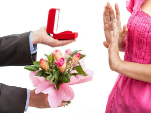 ஆக்ராவில் காதல் : 