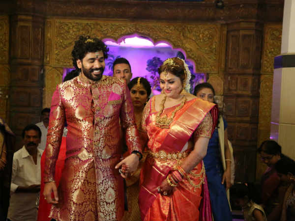 கண்கவரும் புடவை