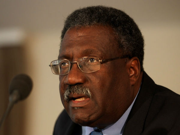 க்ளைவ் லாயிட்