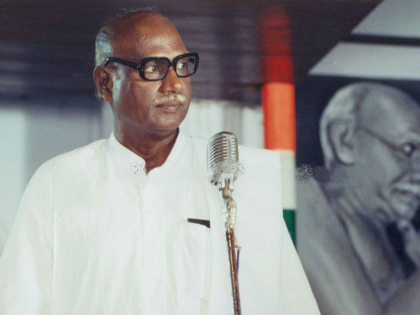 மூதாட்டி! 