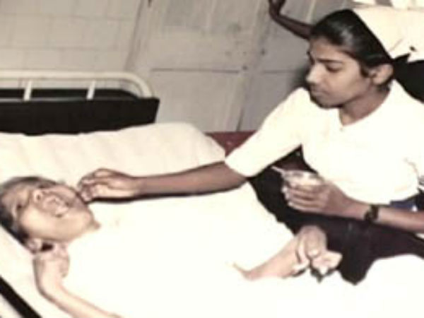 கொலை முயற்சி : 