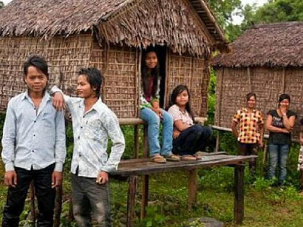 காதல் குடிசை : 