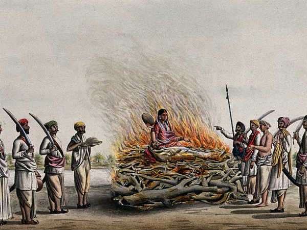 பிணத்துடன் கட்டி : பிணத்துடன் கட்டி :