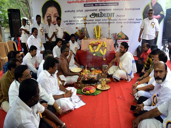 சிறப்பு பூஜை!