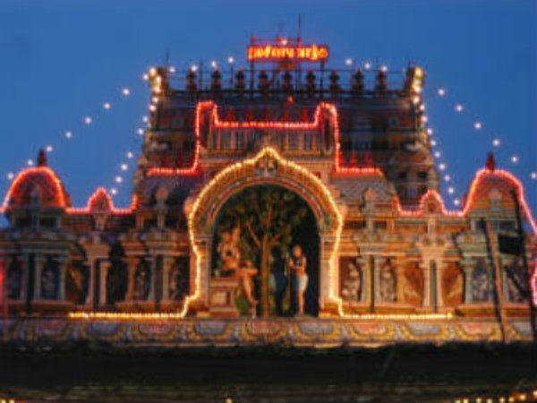 மடத்தில் இருந்த காலம் : மடத்தில் இருந்த காலம் :