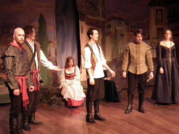 அட லூசுப் பொண்ணே : 