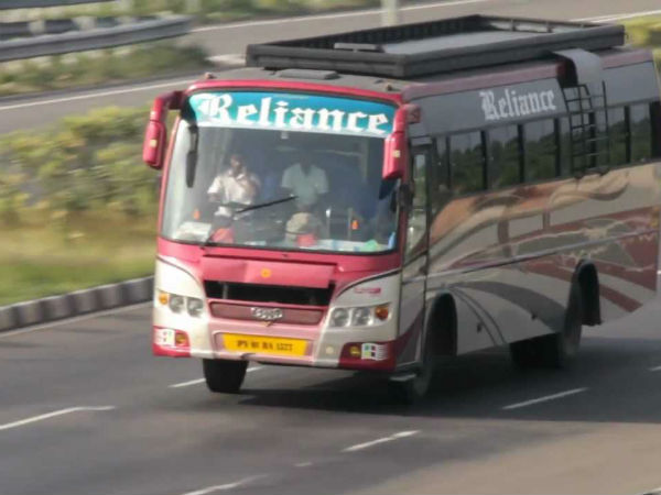 அந்த வாரமே!