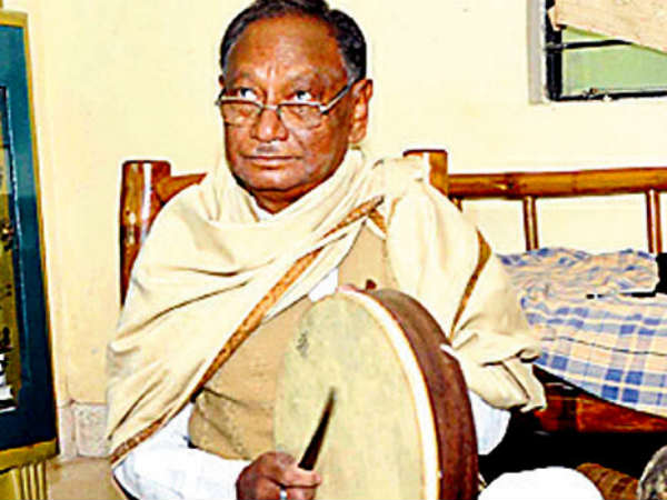 முதல்வர் மாற்றம் : 