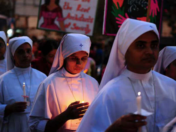 71வயது மூதாட்டியும்... : 