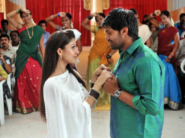 அப்படி என்ன செய்தேன் : 