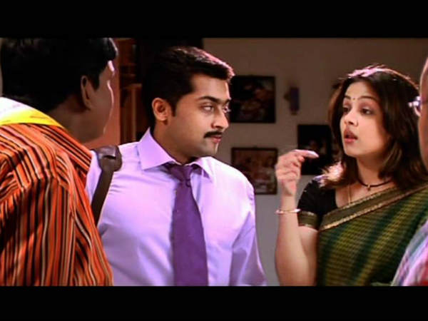  அவள் வீட்டில் : 