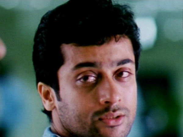 மௌனமாக நின்றிருந்தாள் : 