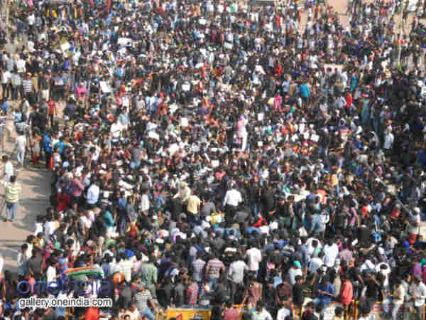 போராட்டம் வெற்றி : 