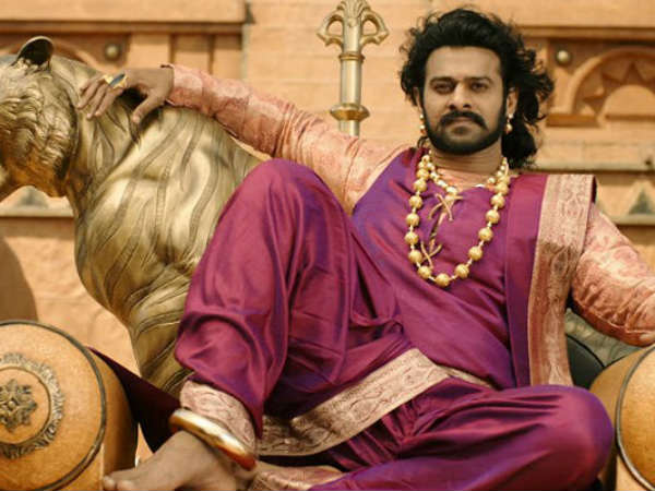 பாகுபாலி : 